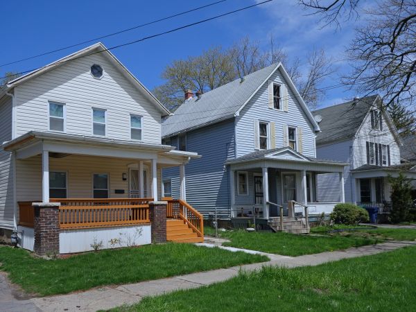 Metal Siding Repair in Huntsville