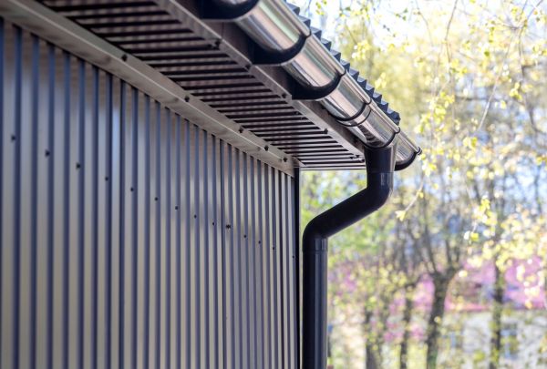 Sheet Metal Siding Repair in Huntsville