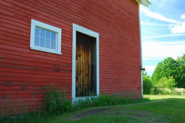 Wood Barn Siding Installation in Huntsville